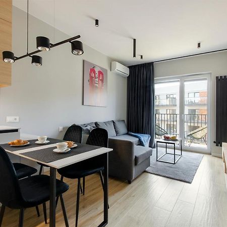 Apartament Manufaktura Centrum Z Klimatyzacja Lodz  Luaran gambar