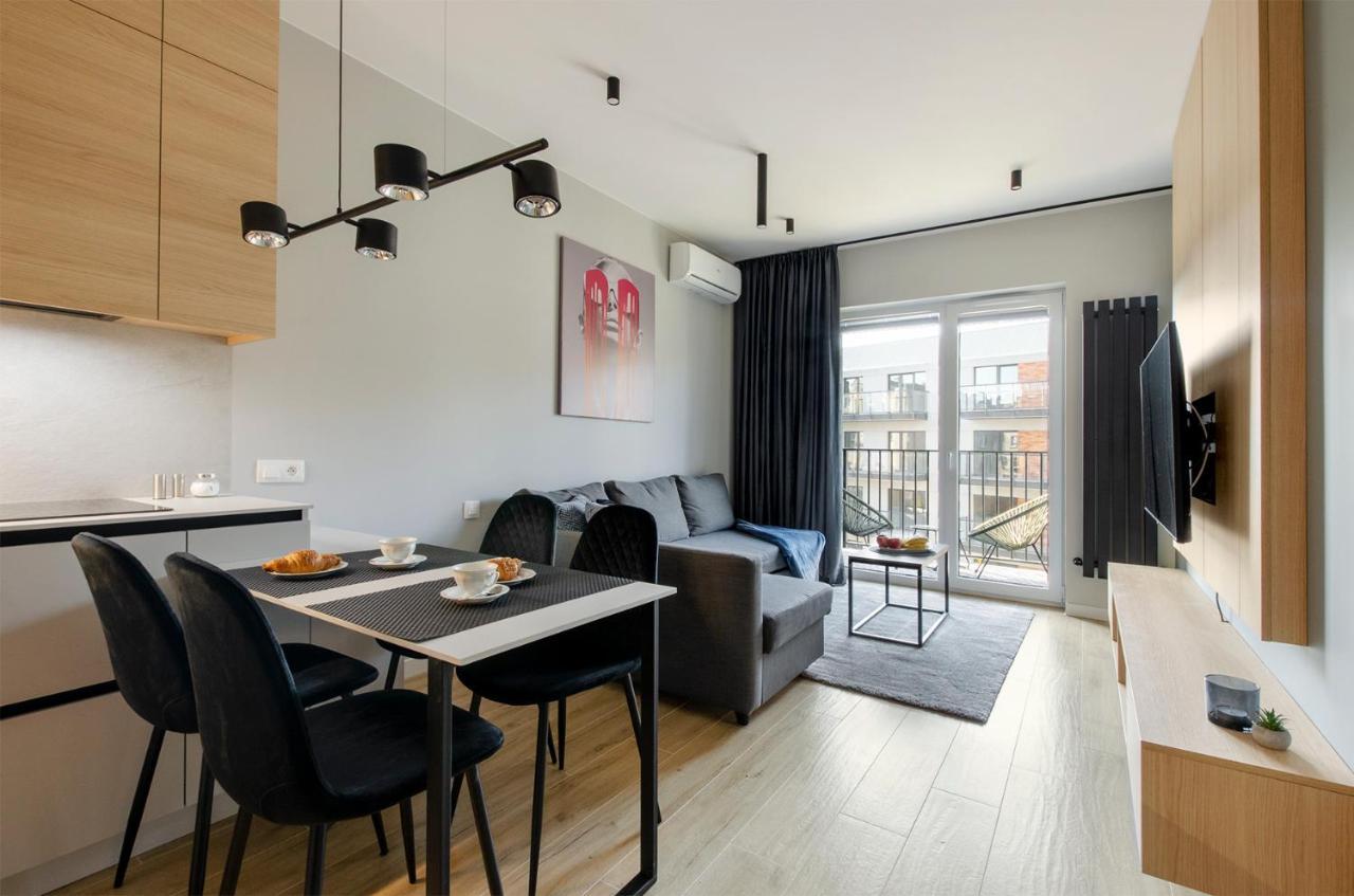 Apartament Manufaktura Centrum Z Klimatyzacja Lodz  Luaran gambar